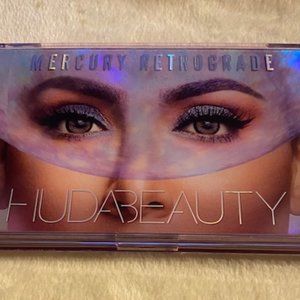 NIB Huda Beauty Mercury Retrograde Palette